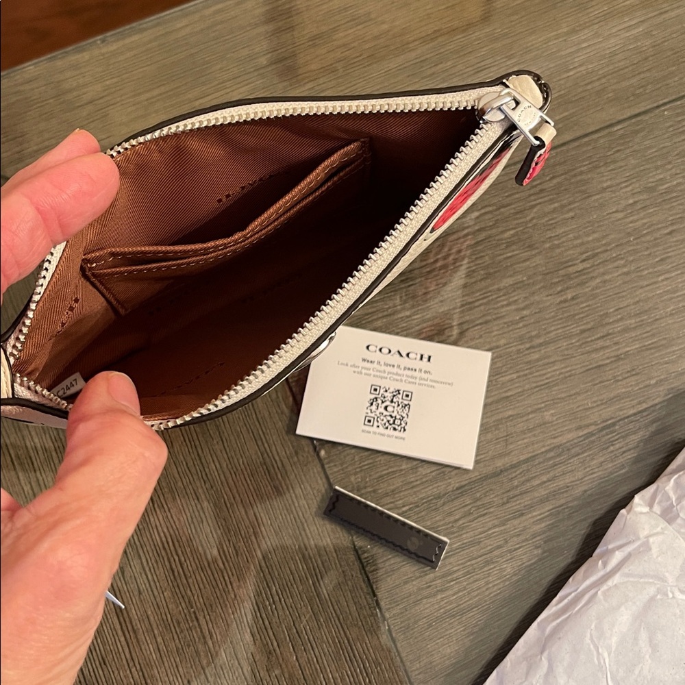 Coach Small Wristlet With Strawberry Print NWT CT892 - Picture 12 of 17